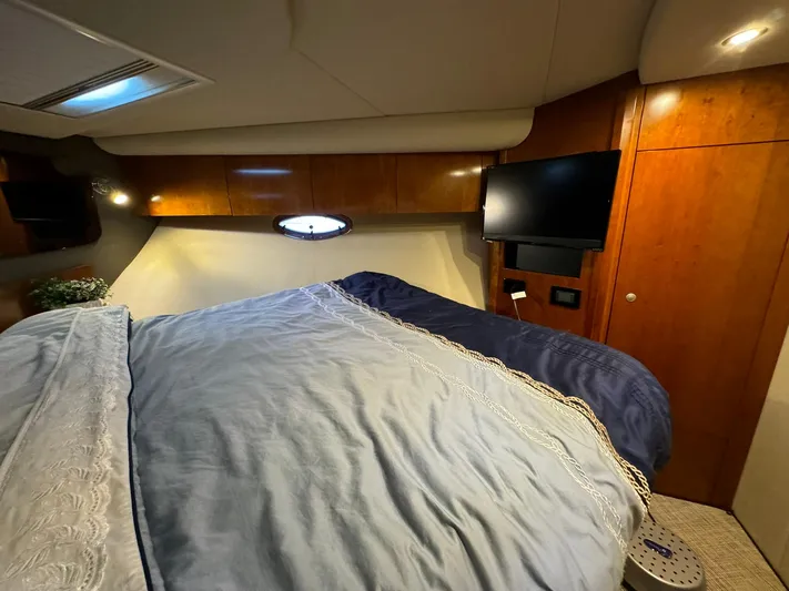 Festivus II Yacht Photos Pics 