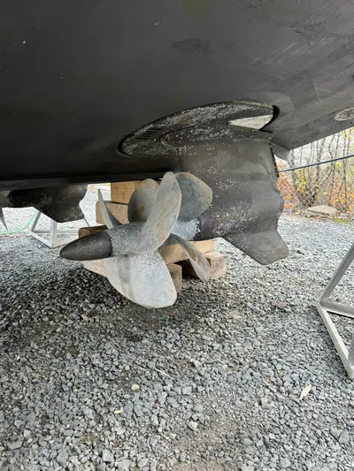 Festivus II Yacht Photos Pics 