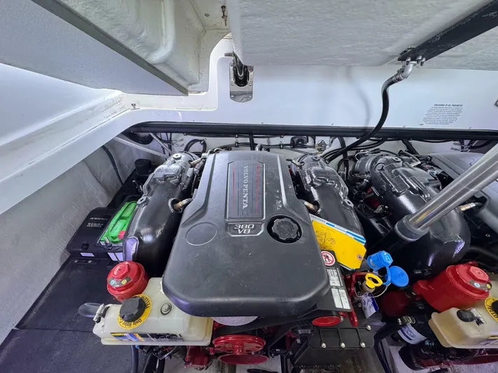  Yacht Photos Pics Engine compartment of a 2017 Cobalt R35 boat featuring a Volvo Penta 380 V8 engine.
