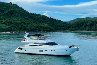 Princess 67 Flybridge Motor Yacht