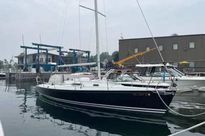 J Boats J/105