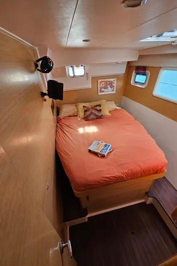 Good Stuff Yacht Photos Pics 