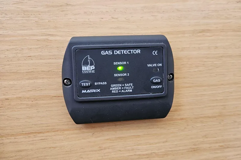 Good Stuff Yacht Photos Pics 