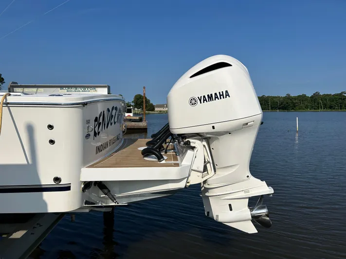 Rendezvous Yacht Photos Pics 