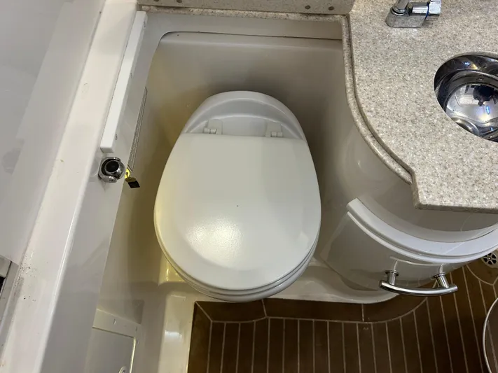 Rendezvous Yacht Photos Pics 