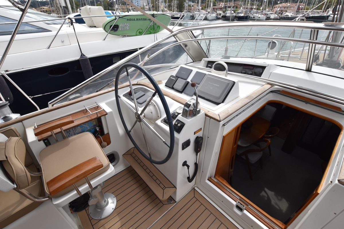 2004 Beneteau 56 