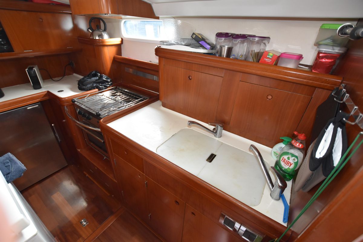 2004 Beneteau 56 