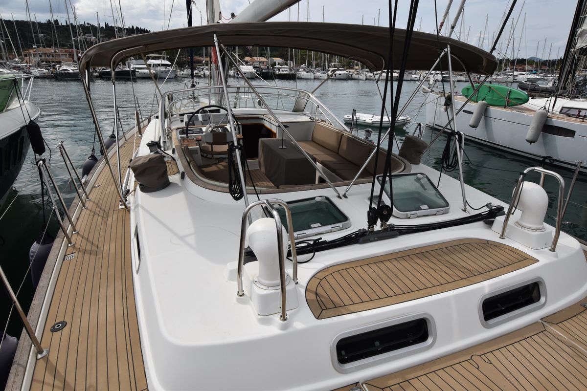 2004 Beneteau 56 