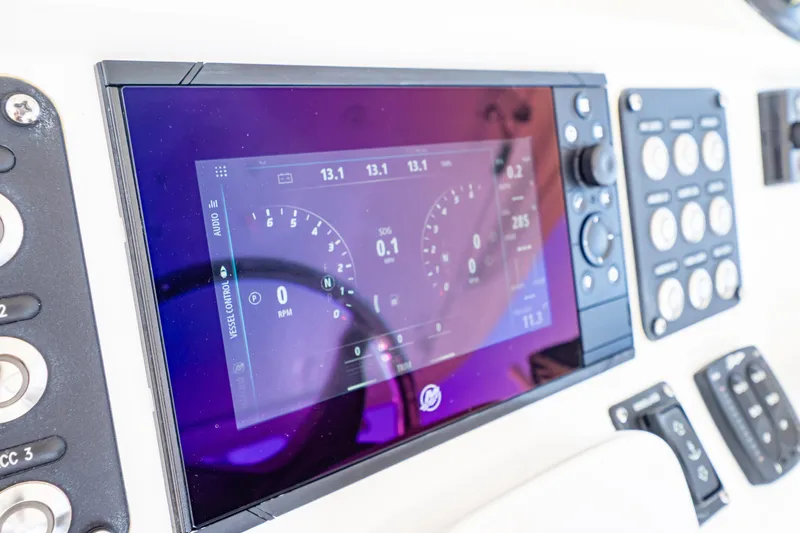  Yacht Photos Pics Dashboard of 2019 Intrepid 407 Cuddy boat with digital display and controls.
