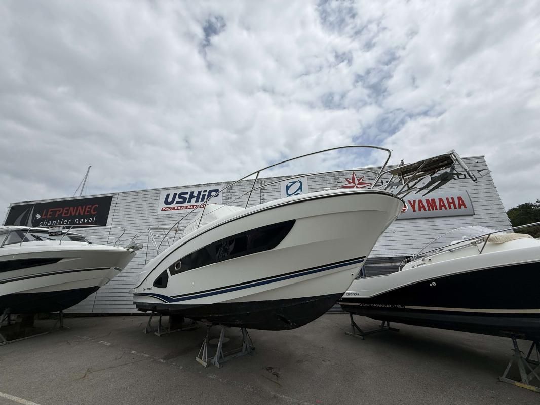 2019 Jeanneau Cap Camarat 10.5 WA