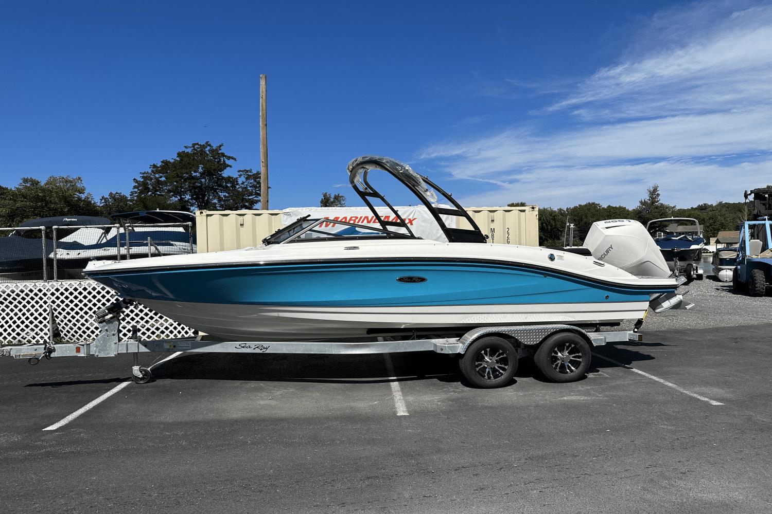 2024 Sea Ray SPX 210 Outboard Runabout for sale YachtWorld