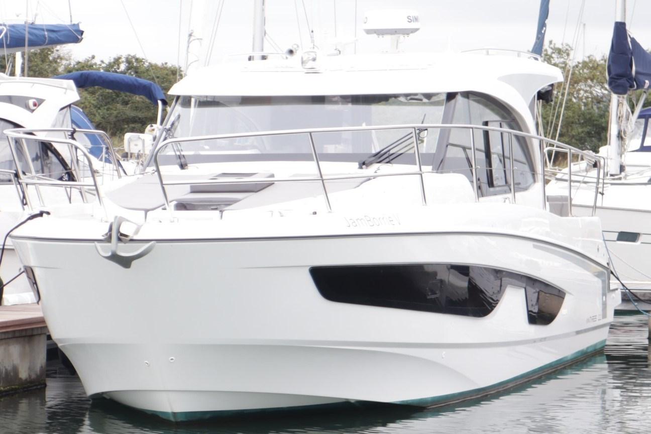 Beneteau Antares 11 OB | 11m | 2021 | Boats and Outboards