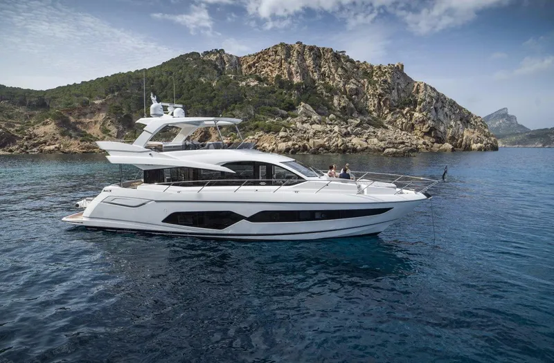 Excellence Yacht Photos Pics Manufacturer Provided Image: Sunseeker Manhattan 66