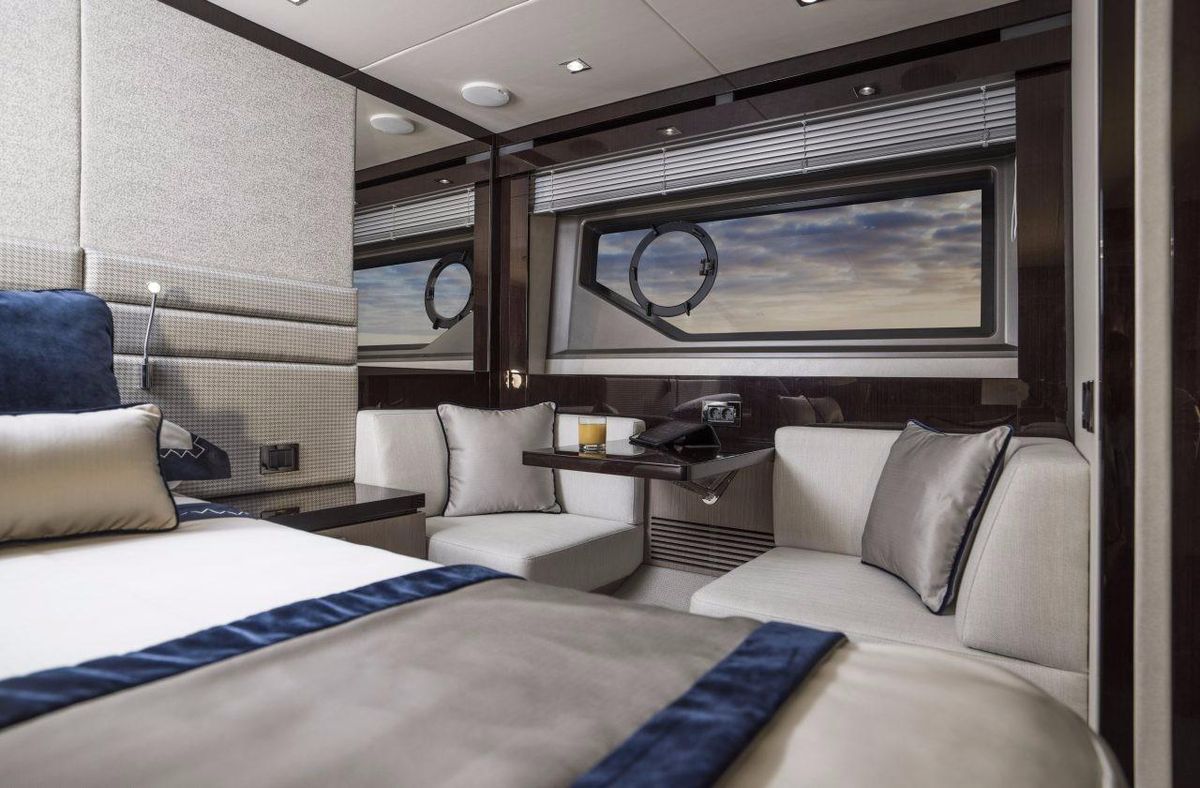 2018 Sunseeker 68 