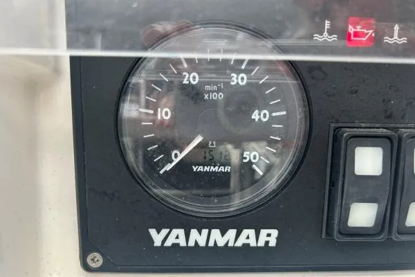 Halldis Yacht Photos Pics Yanmar engine gauge on 2011 Lagoon 400, displaying RPM and warning indicators.