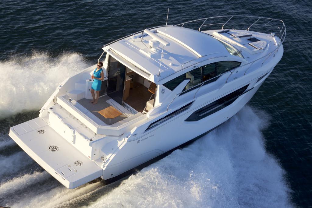 2025 Cruisers Yachts 42 Cantius Sports Cruiser for sale YachtWorld