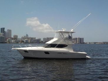 2013 43' Silverton-43 Convertible Aventura, FL, US
