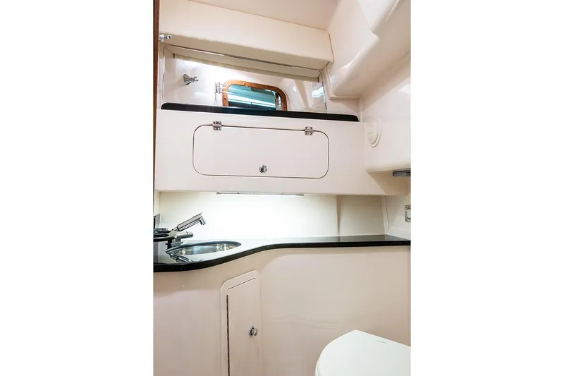  Yacht Photos Pics Manufacturer Provided Image