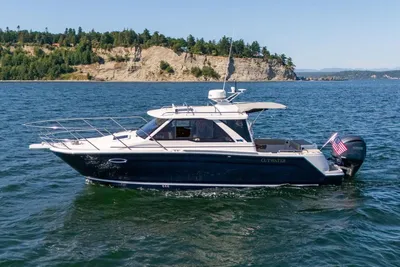 Cutwater C-248 Coupe