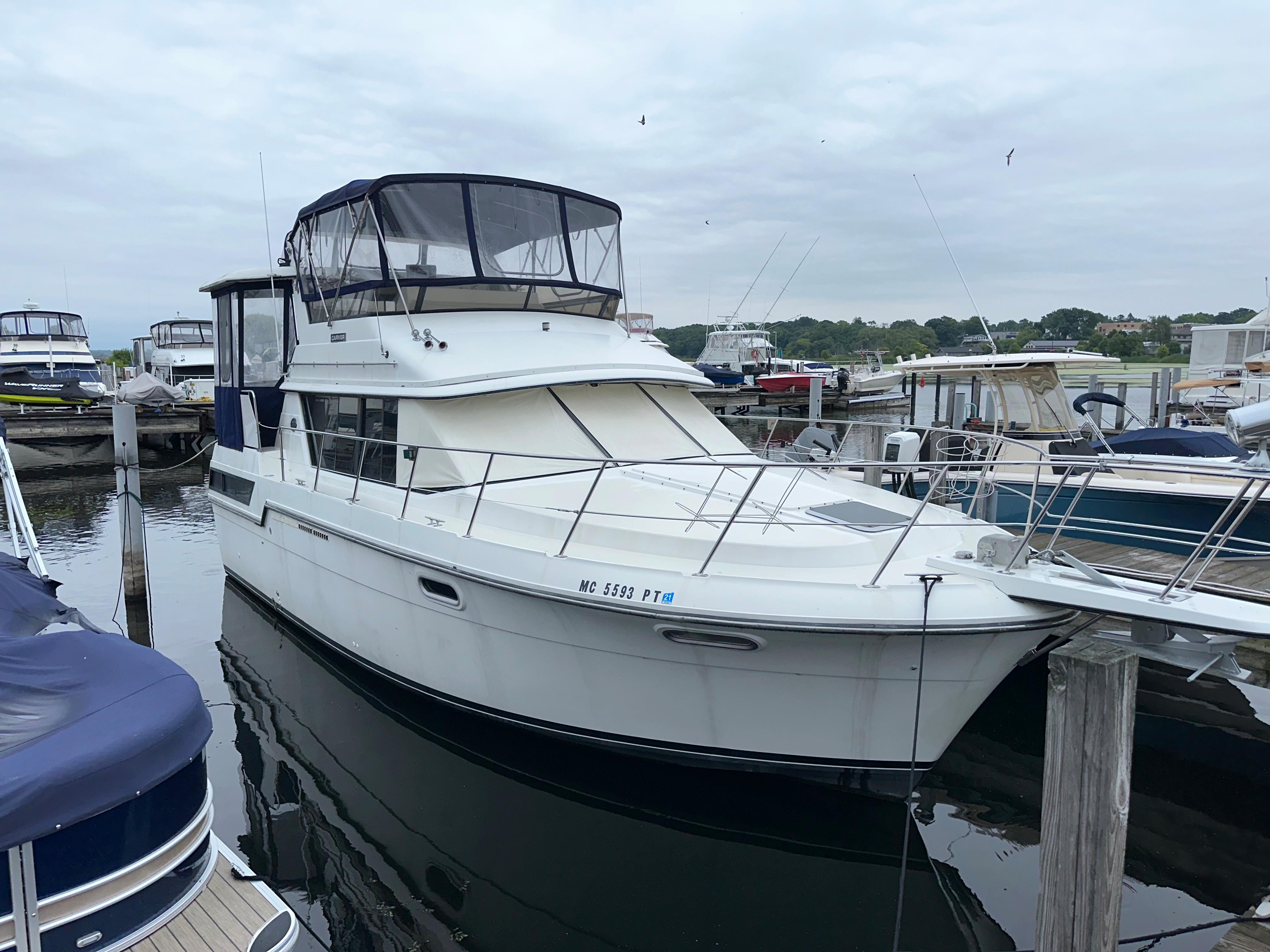 1988 Carver 38 Aft Cabin Motor Yachts for sale - YachtWorld