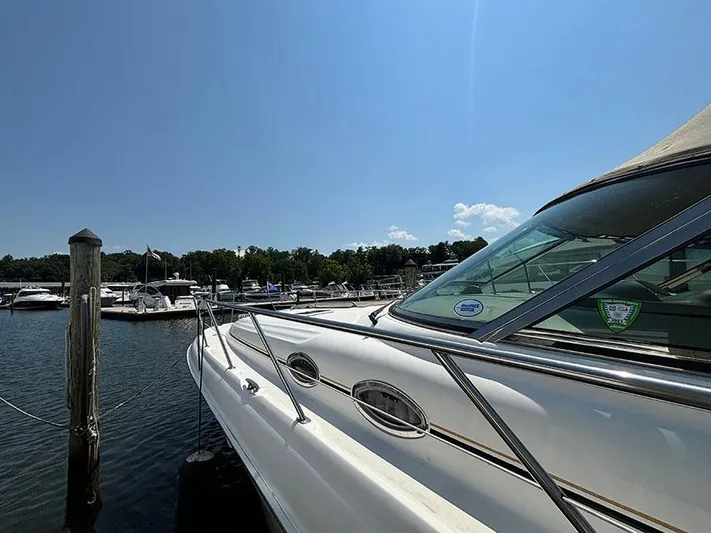 Brokerage-f8467 Yacht Photos Pics 