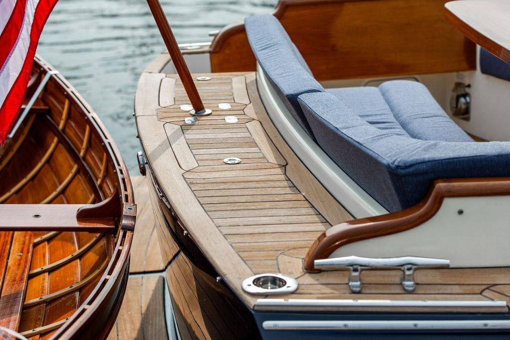 2014 Hinckley 43 