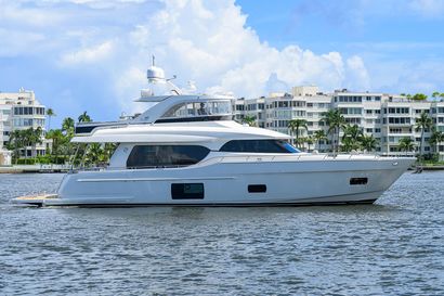 2018 70' Ocean Alexander-70E Motoryacht West Palm Beach, FL, US