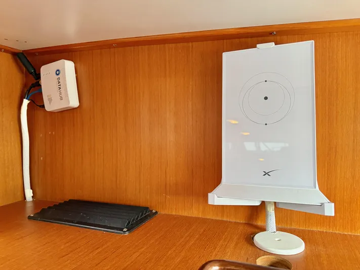 Bluepearl Yacht Photos Pics 