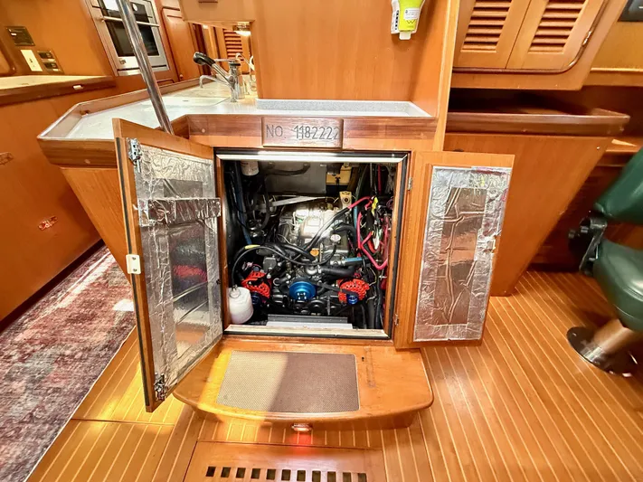 Bluepearl Yacht Photos Pics 