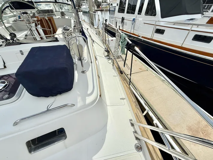 Bluepearl Yacht Photos Pics 