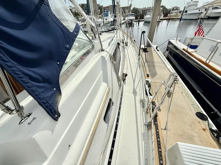 Bluepearl Yacht Photos Pics 