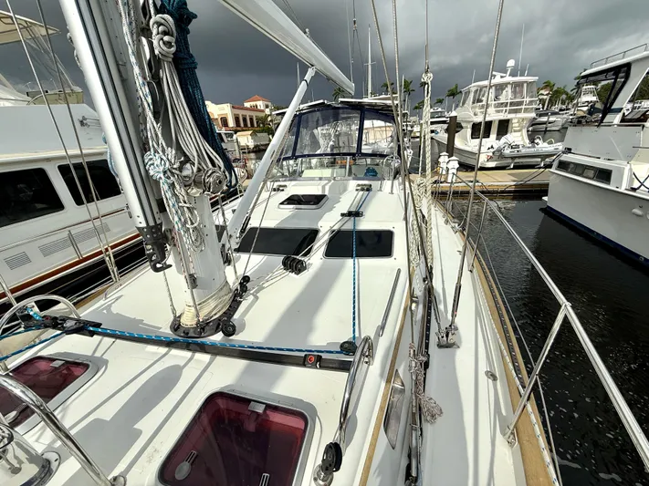 Bluepearl Yacht Photos Pics 