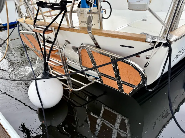 Bluepearl Yacht Photos Pics 