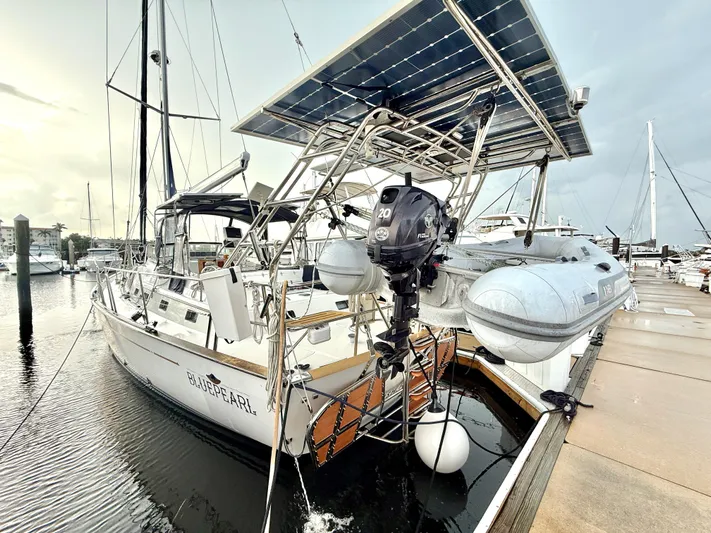 Bluepearl Yacht Photos Pics 