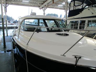 2016 30' 6'' Tiara Yachts-3100 Open Gig Harbor, WA, US