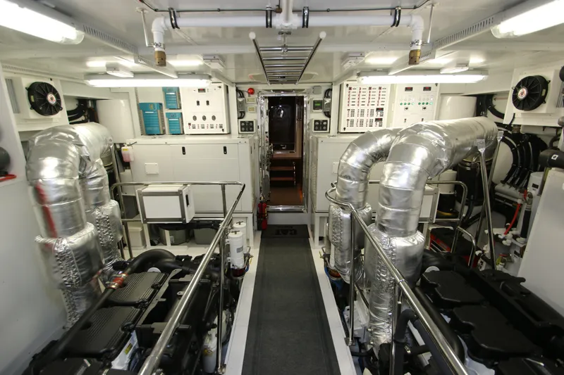 Quit Sun Yacht Photos Pics Engine room of 2015 Hargrave 76 yacht, featuring advanced machinery and equipment.