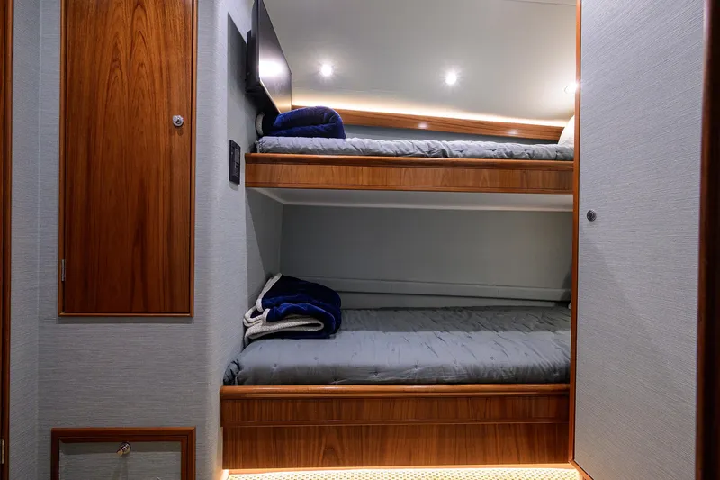 Base Camp Yacht Photos Pics Rybovich 62 Base Camp - Guest