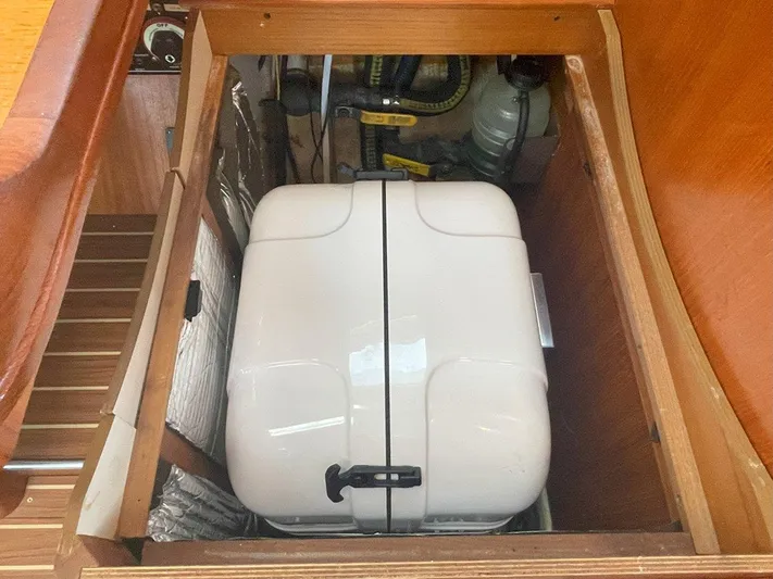 Wind Dancer Yacht Photos Pics 