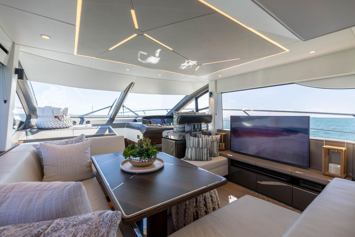 2021 Sunseeker 55 