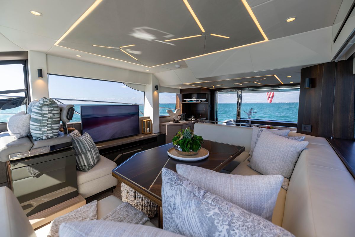 2021 Sunseeker 55 