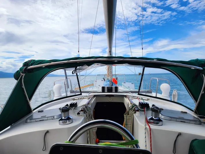 Sv Sumaya Yacht Photos Pics 