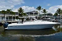 2002 Intrepid 377 Walkaround