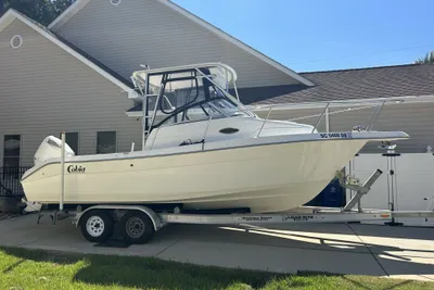 1999 Cobia 240WA