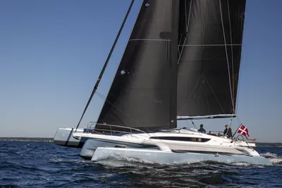 2026 Dragonfly 36 performance - février 2026