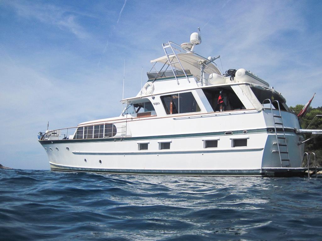 63 burger yacht for sale