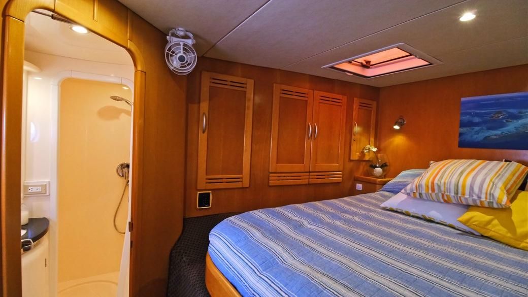 2004 Leopard 62 