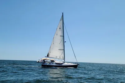 Hunter 45 Deck Salon