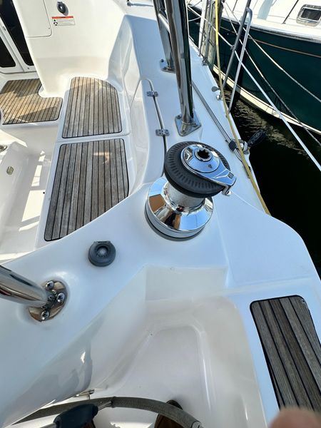 2012 Hunter 45 Deck Salon