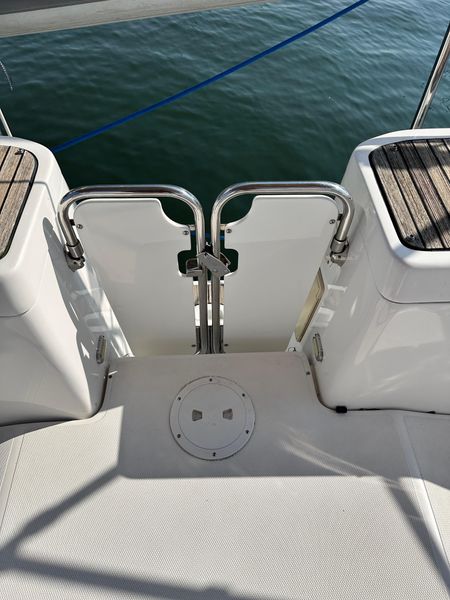 2012 Hunter 45 Deck Salon