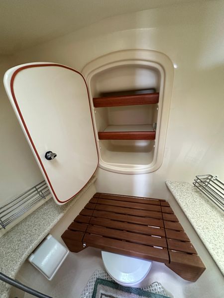 2012 Hunter 45 Deck Salon